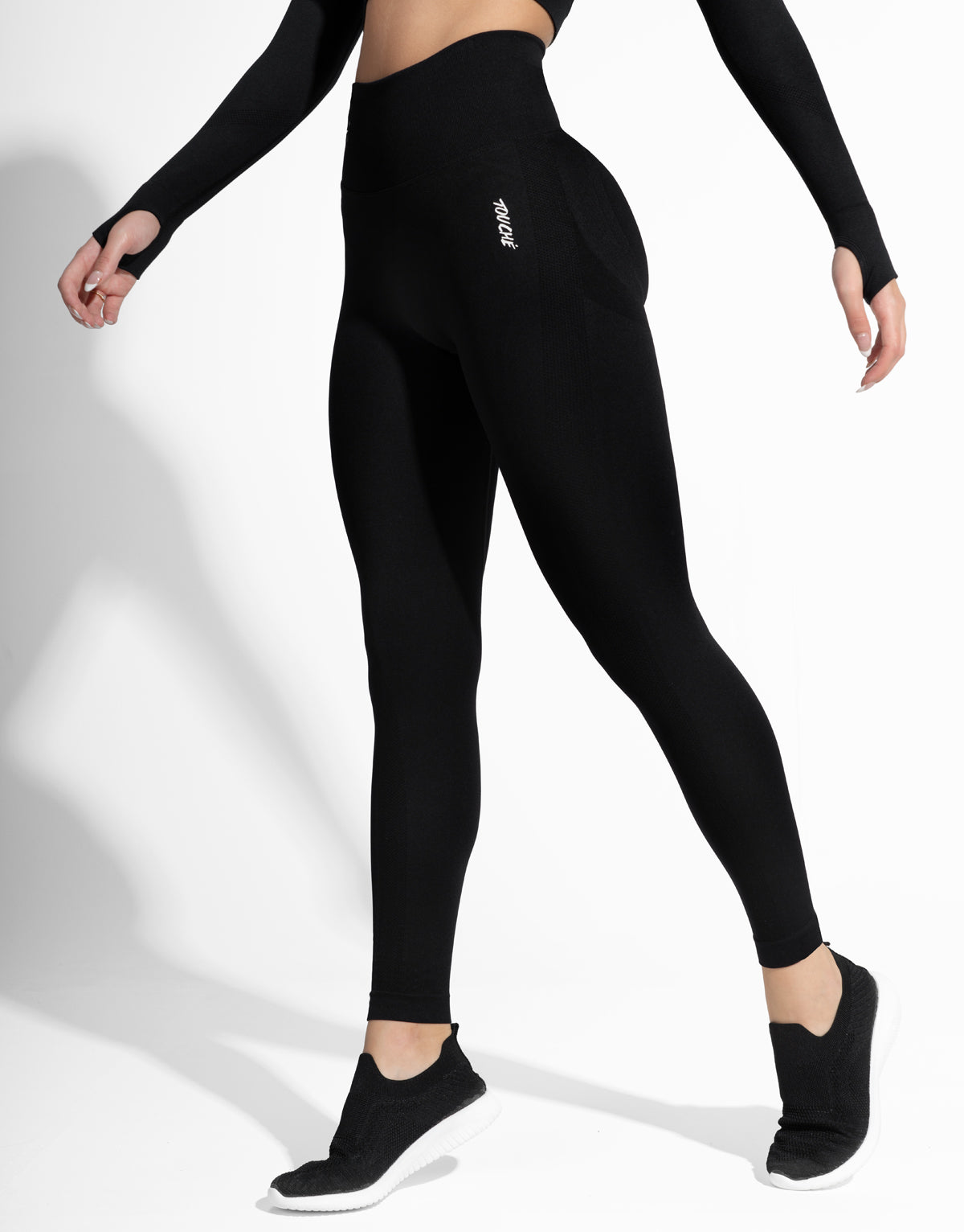 FIT BLACK SEAMLESS